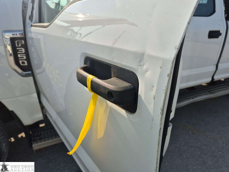 2017-ford-f350-image-21