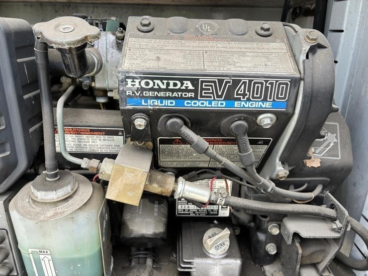 2001-ford-f350-image-13