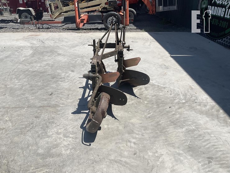 3pt-bottom-plow-image-2