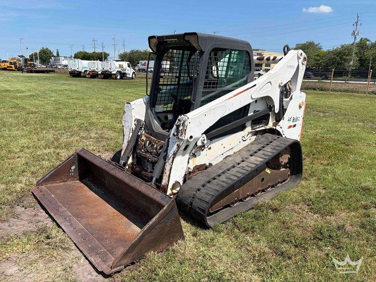 2015-bobcat-t750-image-1