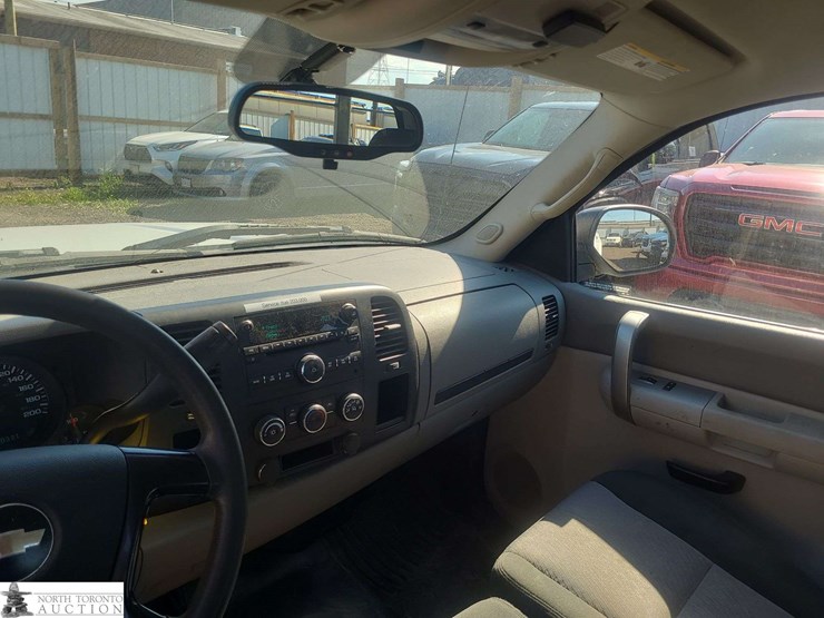 2008-chevrolet-silverado-1500-image-13