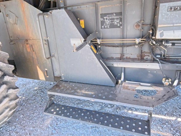 2012-massey-ferguson-9520-image-68