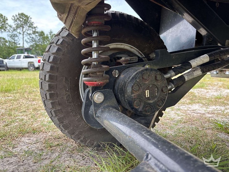 2019-madvac-lr50-ride-on-litter-vacuum-image-64