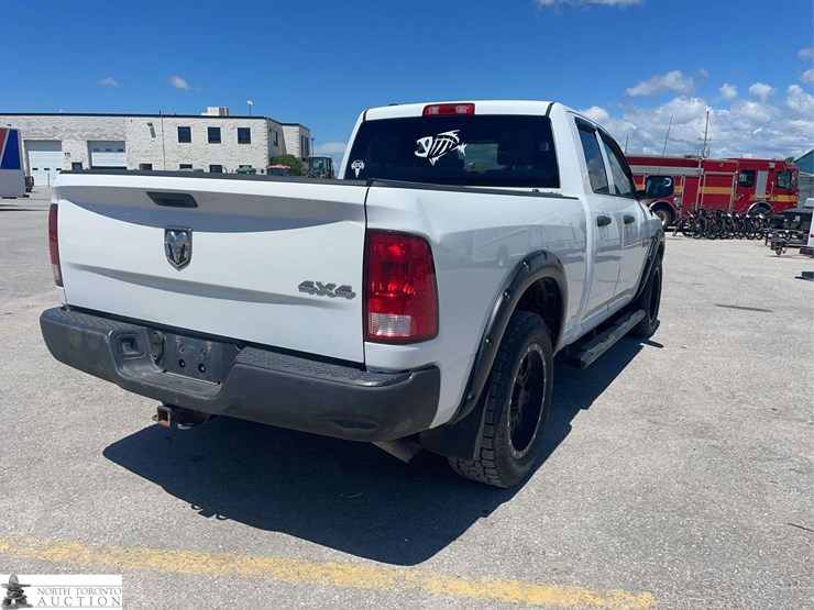 2016-dodge-1500-image-5