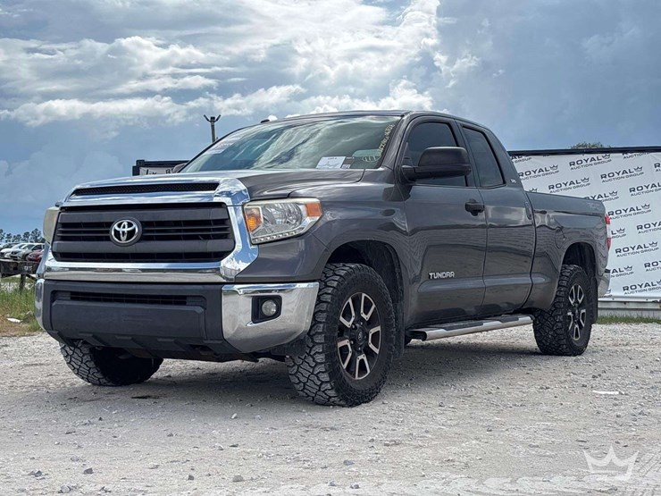 2014-toyota-tundra-image-1