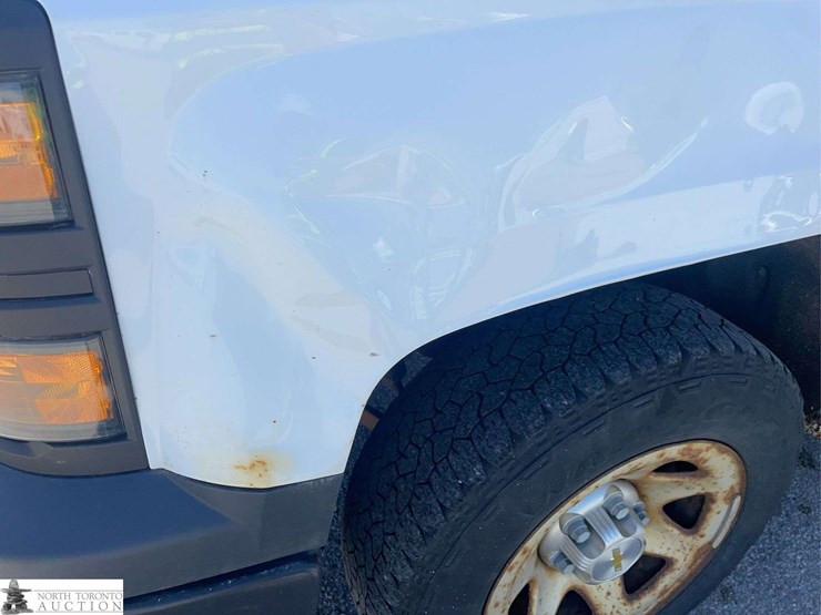 2015-chevrolet-silverado-1500-image-25