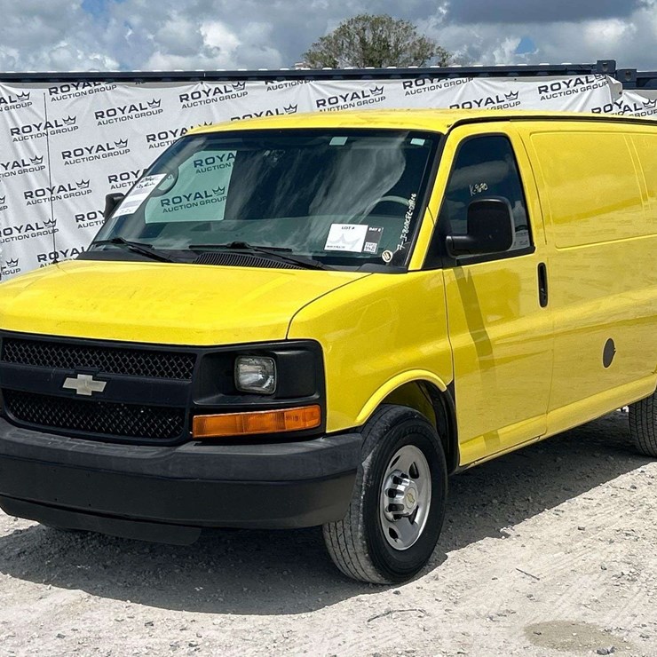 2012 CHEVROLET EXPRESS 2500