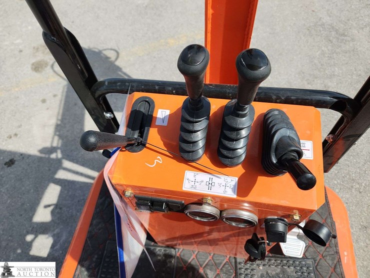 unused-2025-machpro-319-orange-blt-1-mini-excavator-image-12