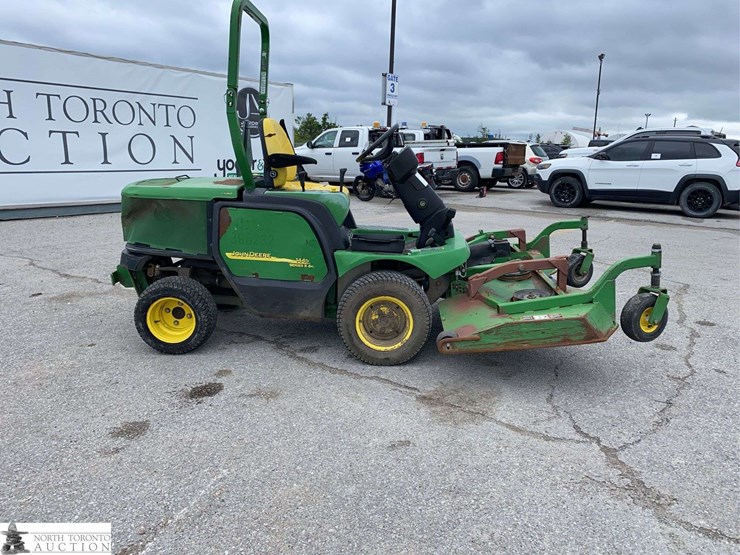 2010-john-deere-1445-image-4