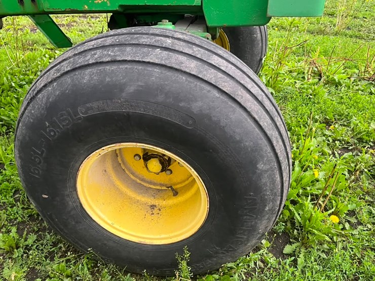 john-deere-4840-image-36