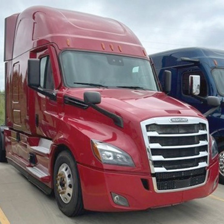 2021 FREIGHTLINER CASCADIA 126