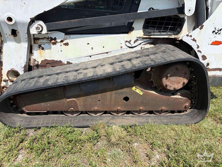 2015-bobcat-t750-image-15