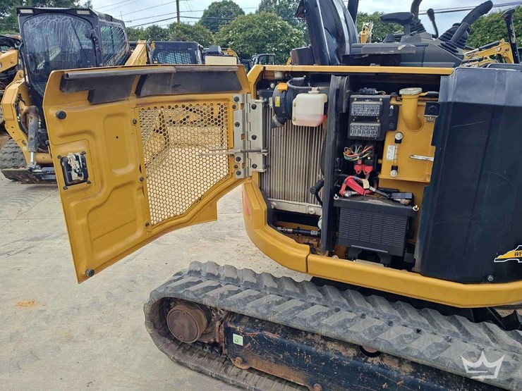 2022-caterpillar-303.5-image-24