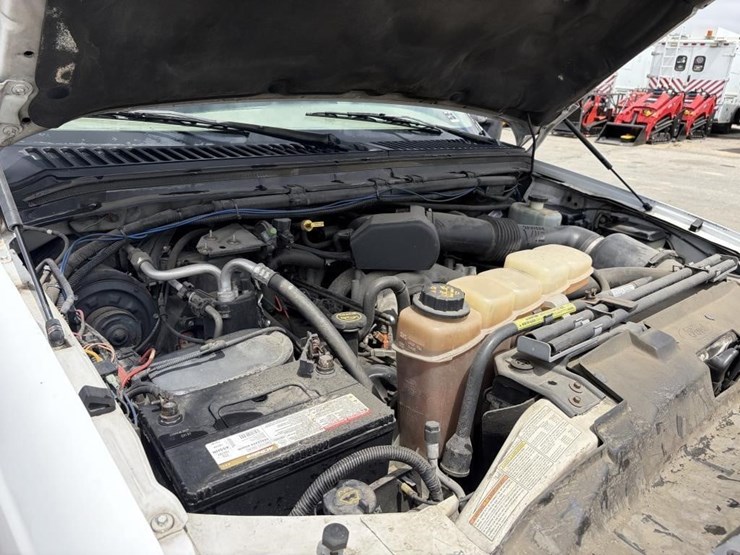 2001-ford-f350-image-8
