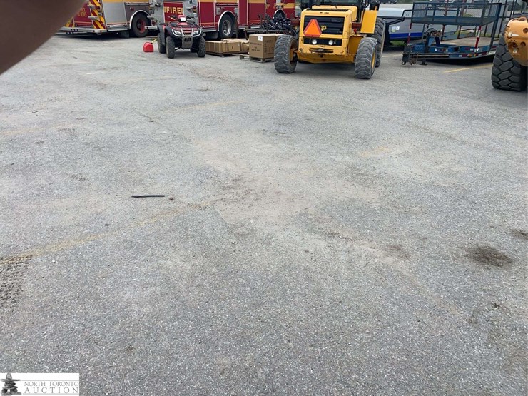 2010-john-deere-4520-image-26