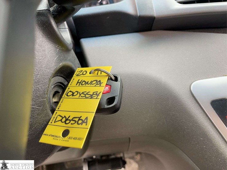 2011-honda-odyssey-image-14