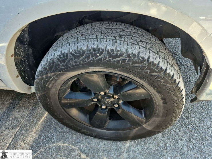 2018-dodge-1500-image-26