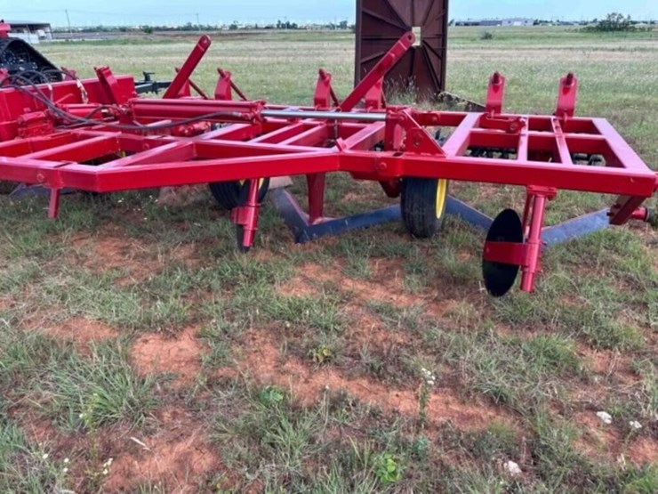 sunflower-7-shank-blade-plow---35'-image-4