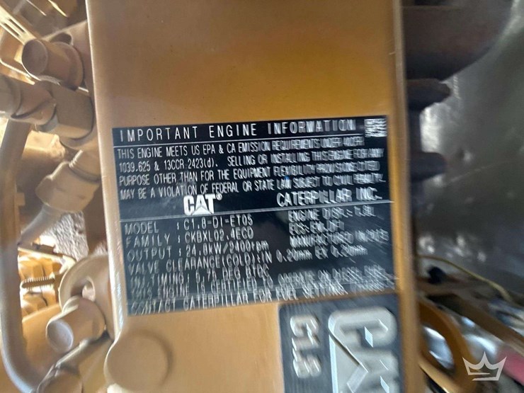2013-caterpillar-303-image-25