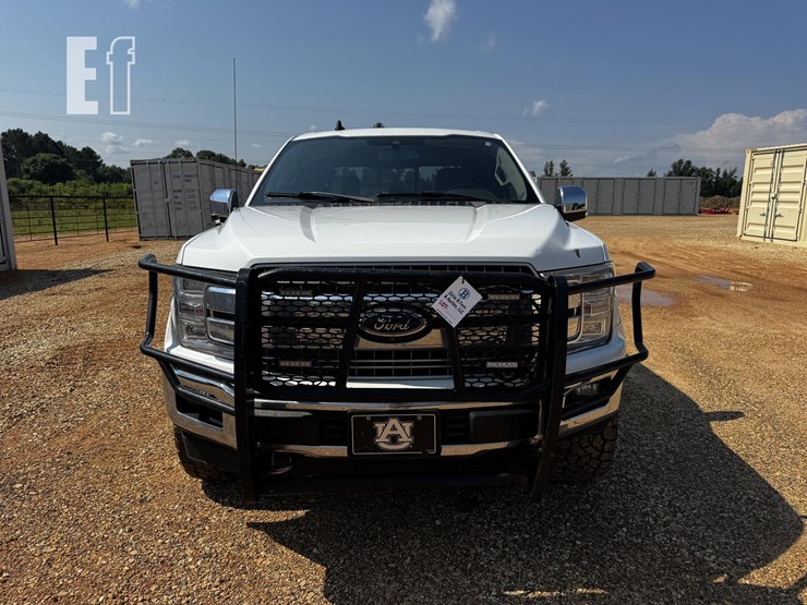2020-ford-f150-image-6