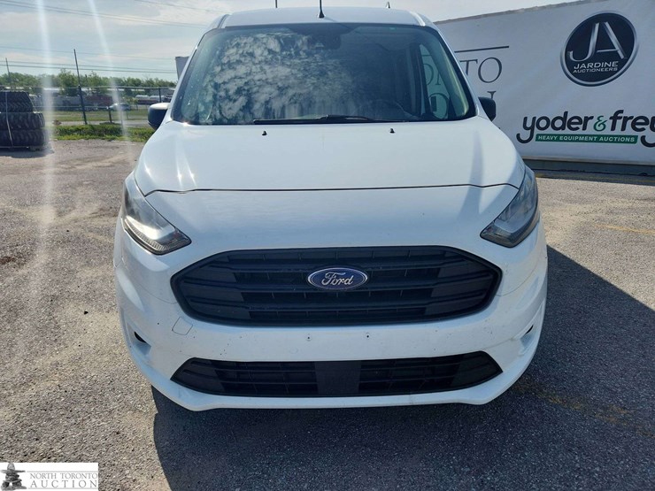 2022-ford-transit-connect-image-2