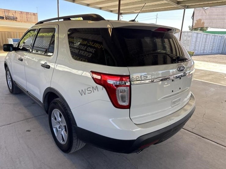 2012-ford-explorer-image-6