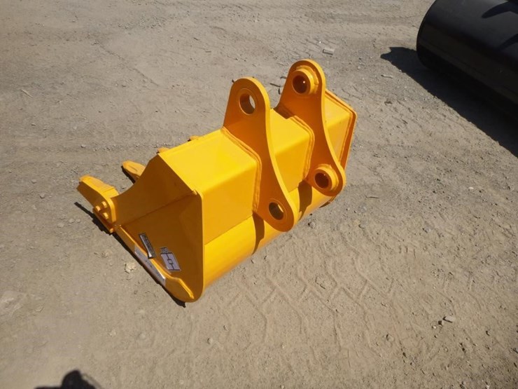 caterpillar-305-image-4