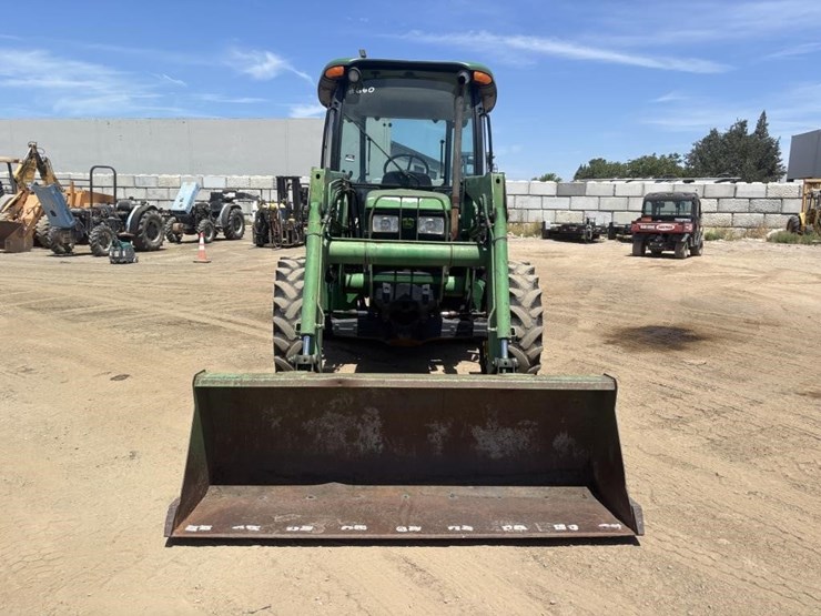 john-deere-5220-image-6
