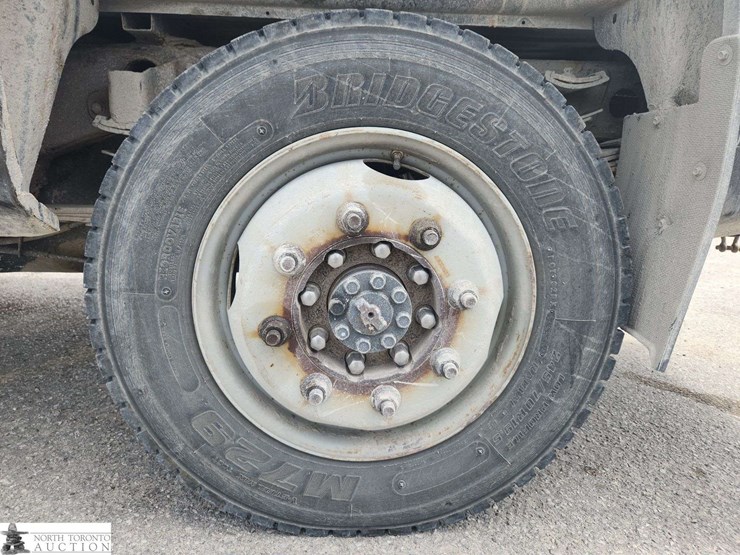 2012-gmc-sierra-3500hd-image-37