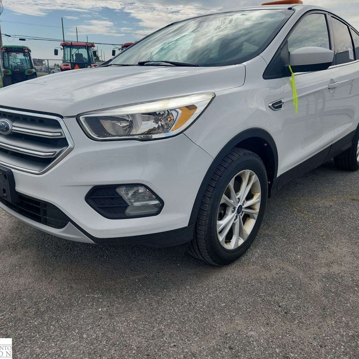 2017 FORD ESCAPE
