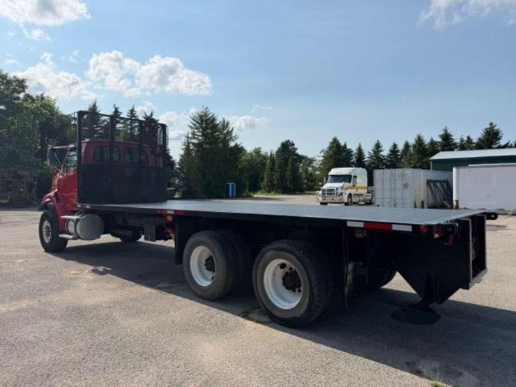2009-sterling-l8500-image-5