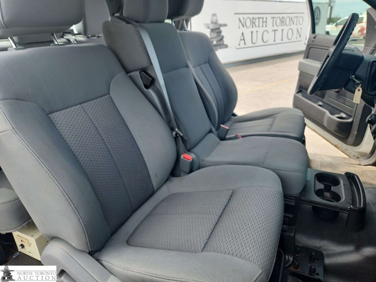 2011-ford-f150-image-19