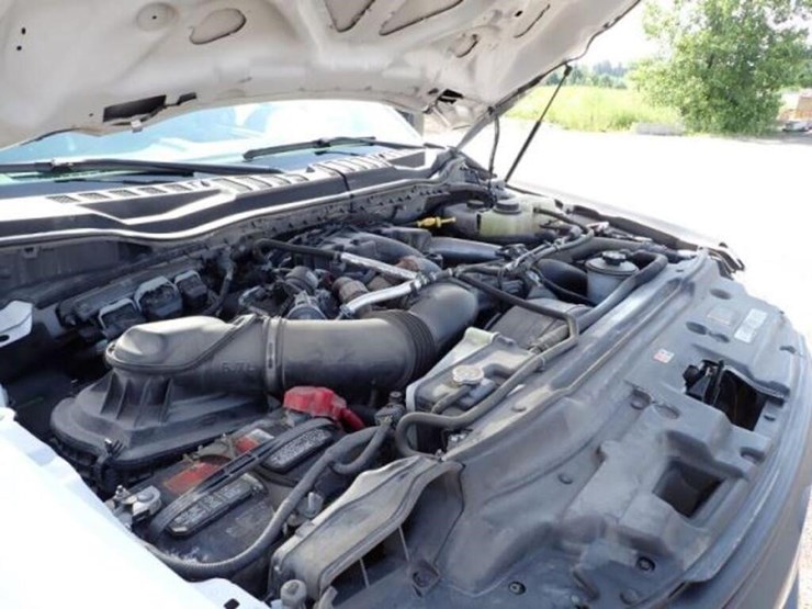 2019-ford-f350-xl-image-24
