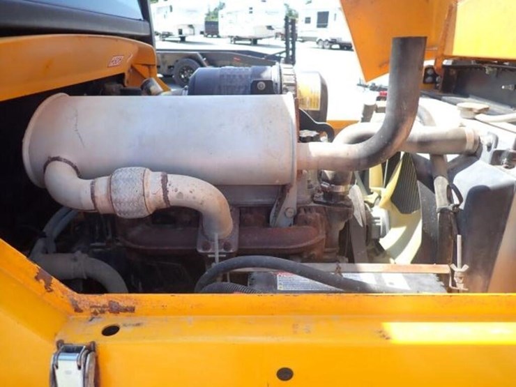 2007-jcb-930-image-40