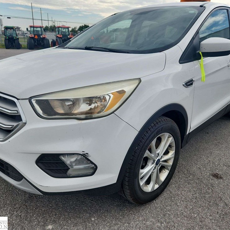 2017 FORD ESCAPE