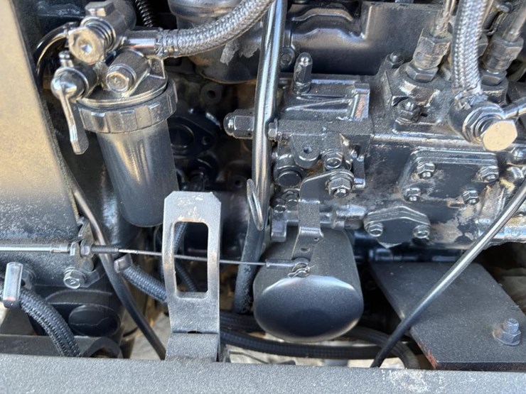yanmar-hydraulic-excavator-image-36