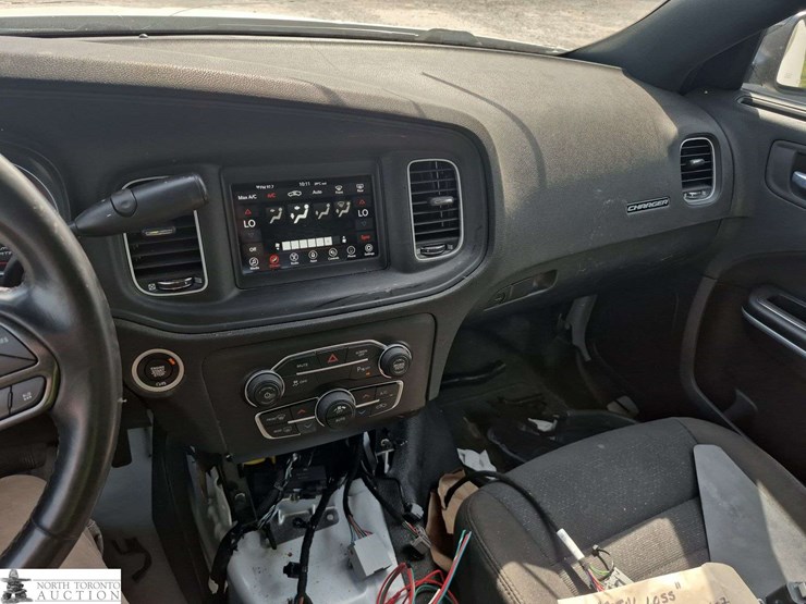 non-operable-2023-dodge-charger-image-14