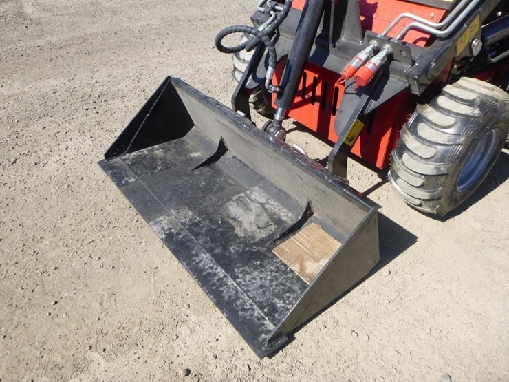 2026-sdlool-323tz-skid-steer-loader-image-7