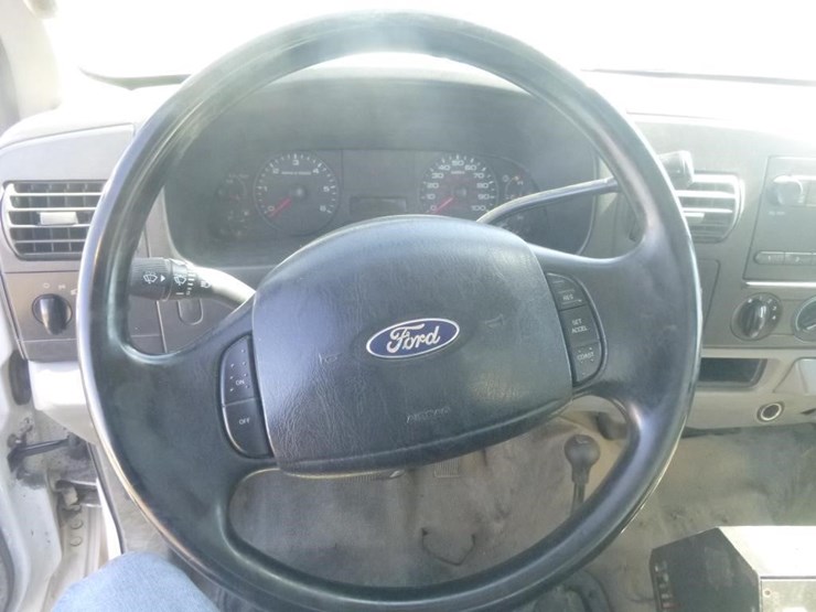 2007-ford-f450-image-10
