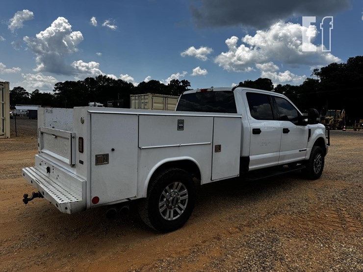 2019-ford-f250-xlt-image-5