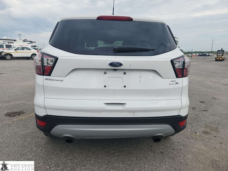 2017-ford-escape-image-6