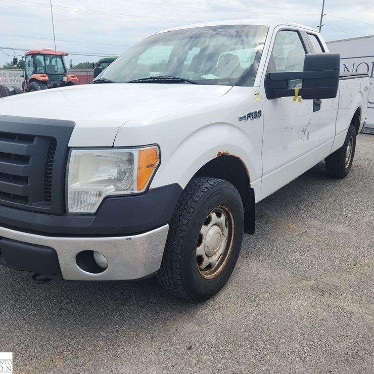2011 FORD F150