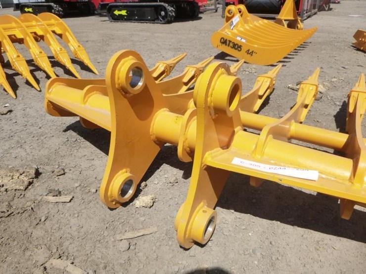 caterpillar-305-image-5