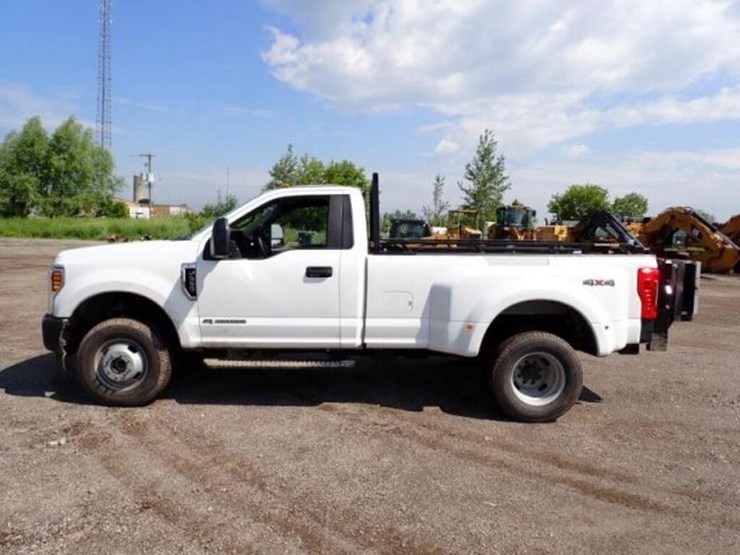 2019-ford-f350-xl-image-9