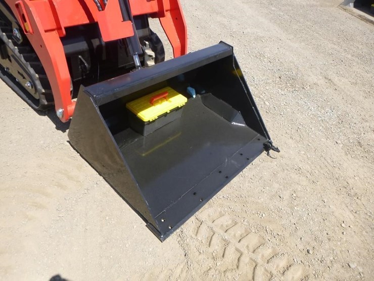 2026-sdlool-v1000-skid-steer-track-loader-image-8