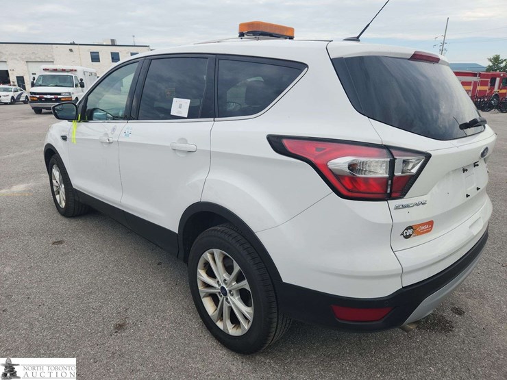 2017-ford-escape-image-6