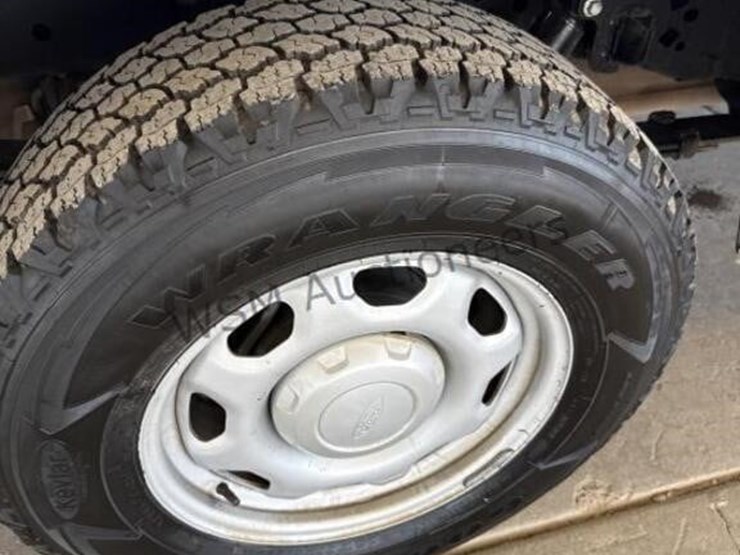 2014-ford-f150-image-9