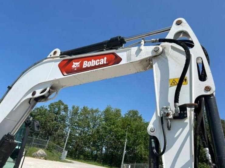 2022-bobcat-e88-image-46