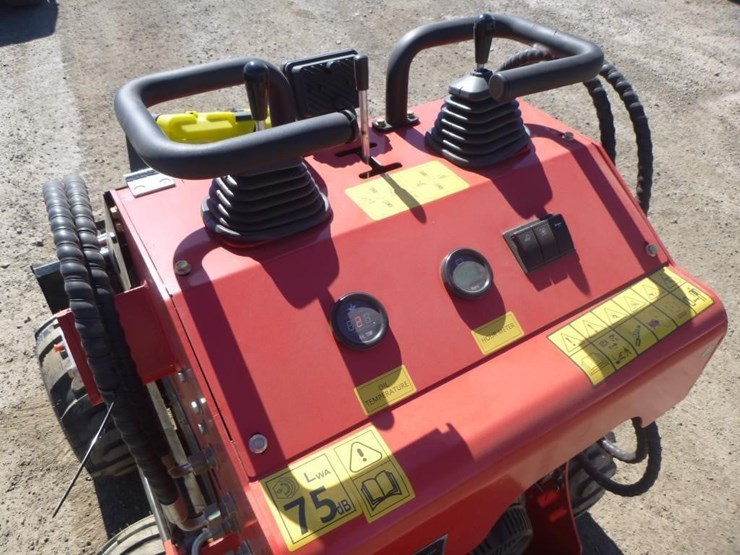 2026-sdlool-323tz-skid-steer-loader-image-14