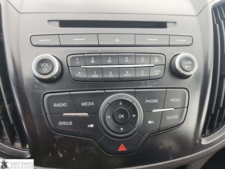 2017-ford-escape-image-33